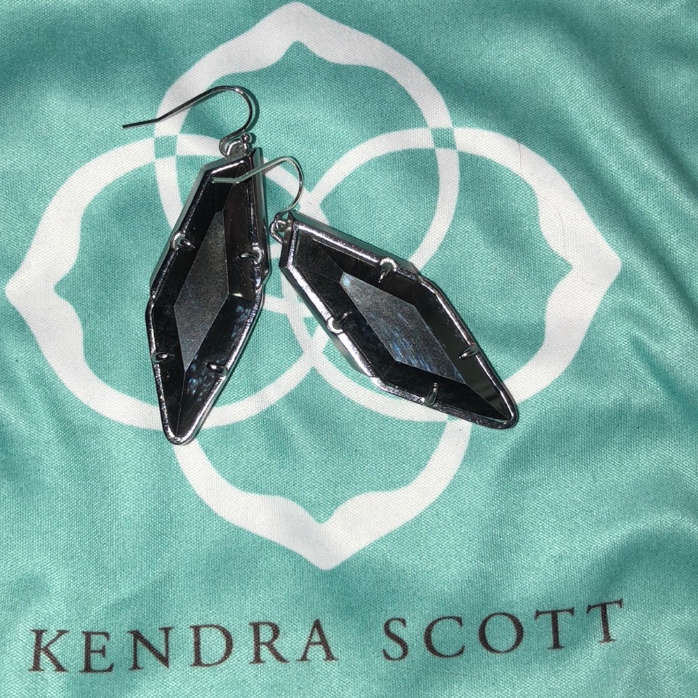Kendra Scott Hematite Earrings